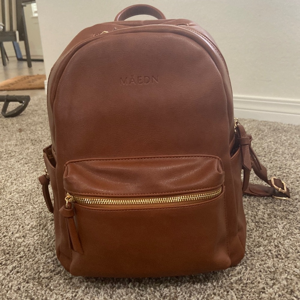 MAEDN SADDLE ALL DAY BACKPACK